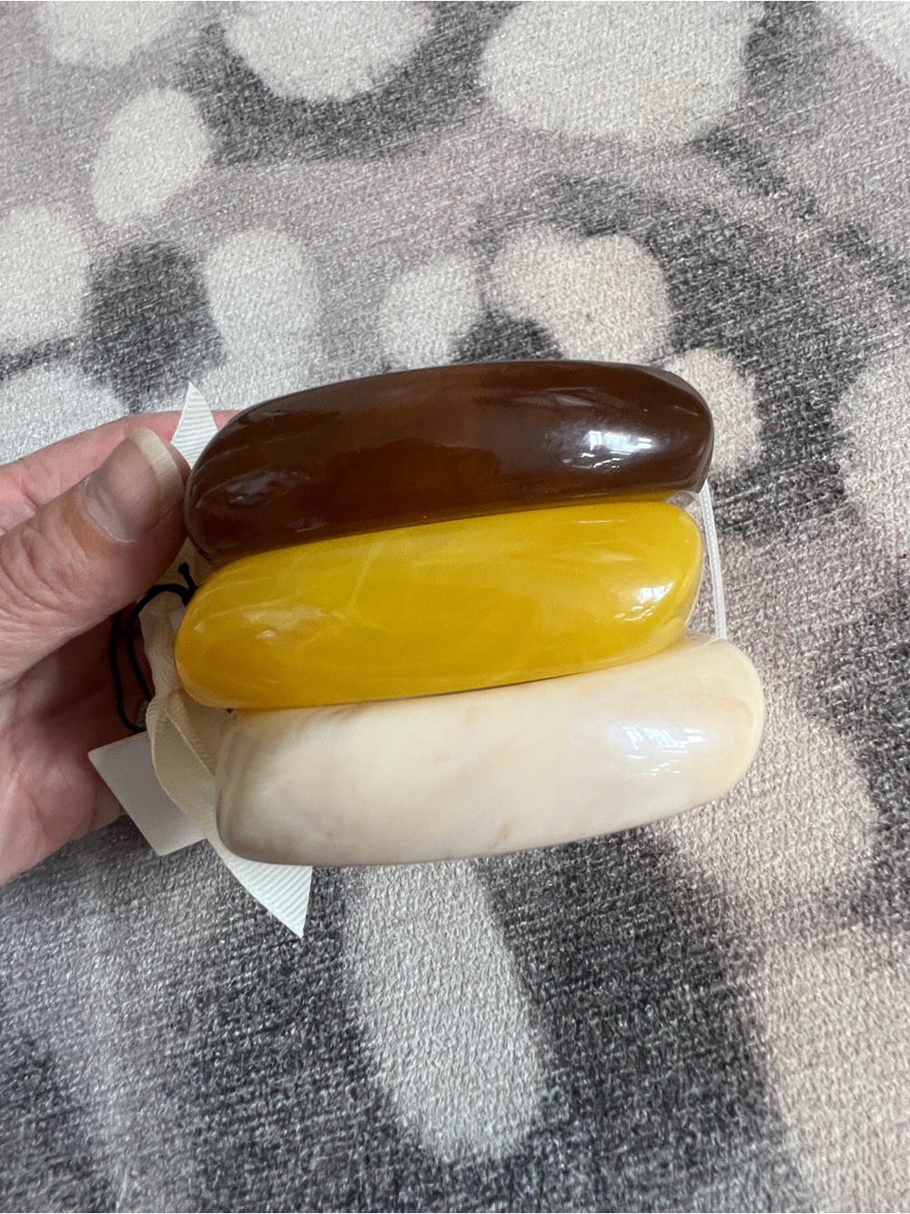 PIPER K Set of Bangles Resin Mustard Tortoise Brown Cream NWT - Picture 2 of 5